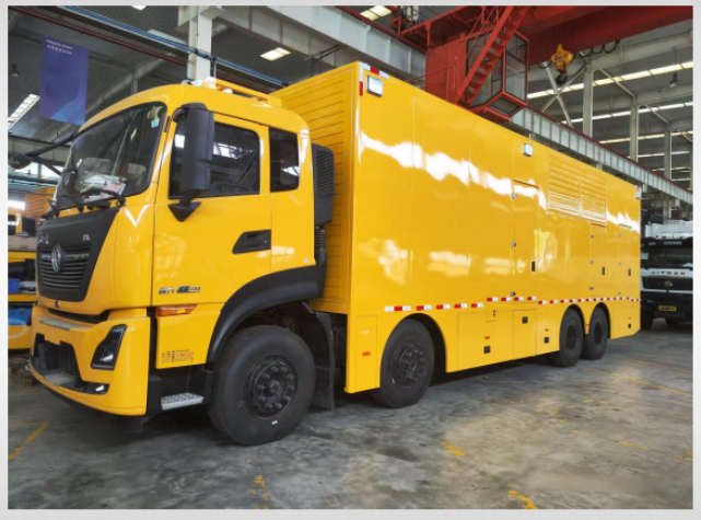 Chongqing Wholechaintech ປະສົບຄວາມສໍາເລັດໃນການຈັດສົ່ງລົດບັນທຸກພະລັງງານທີ່ກໍາຫນົດເອງ Customized Retrofit Enclosures, ສະແດງໃຫ້ເຫັນຄວາມສາມາດໃນການຜະລິດແບບກໍາຫນົດເອງໃນຕອນທ້າຍ.