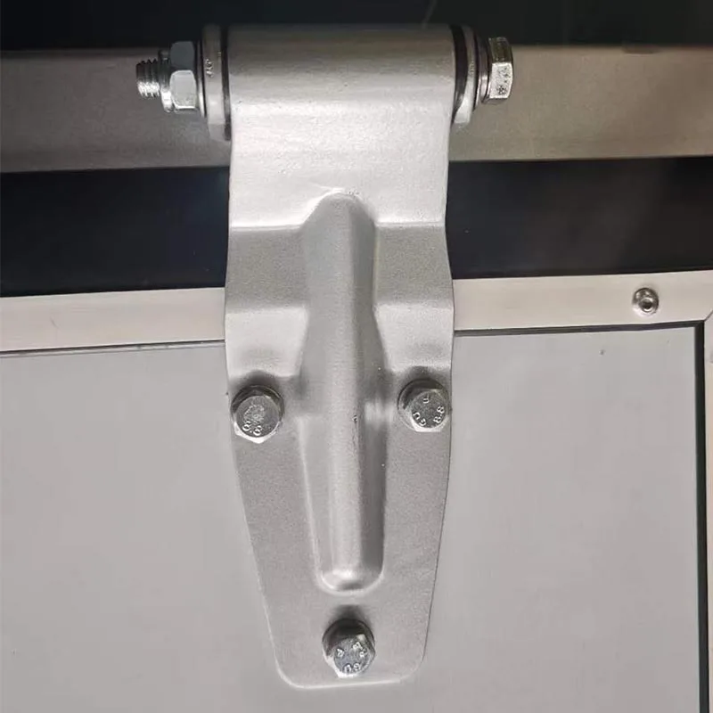 ປະຕູຮົ້ວສໍາລັບລົດບັນທຸກ